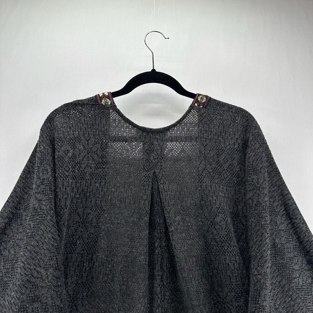 Flying Tomato Kimono Crochet Duster Cardigan Sz S/M Open Front Batwing Boho Gray - Picture 5 of 11